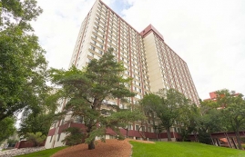1 bedroom Apartments for rent in Edmonton at Garneau Towers - Photo 01 - RentersPages – L416044