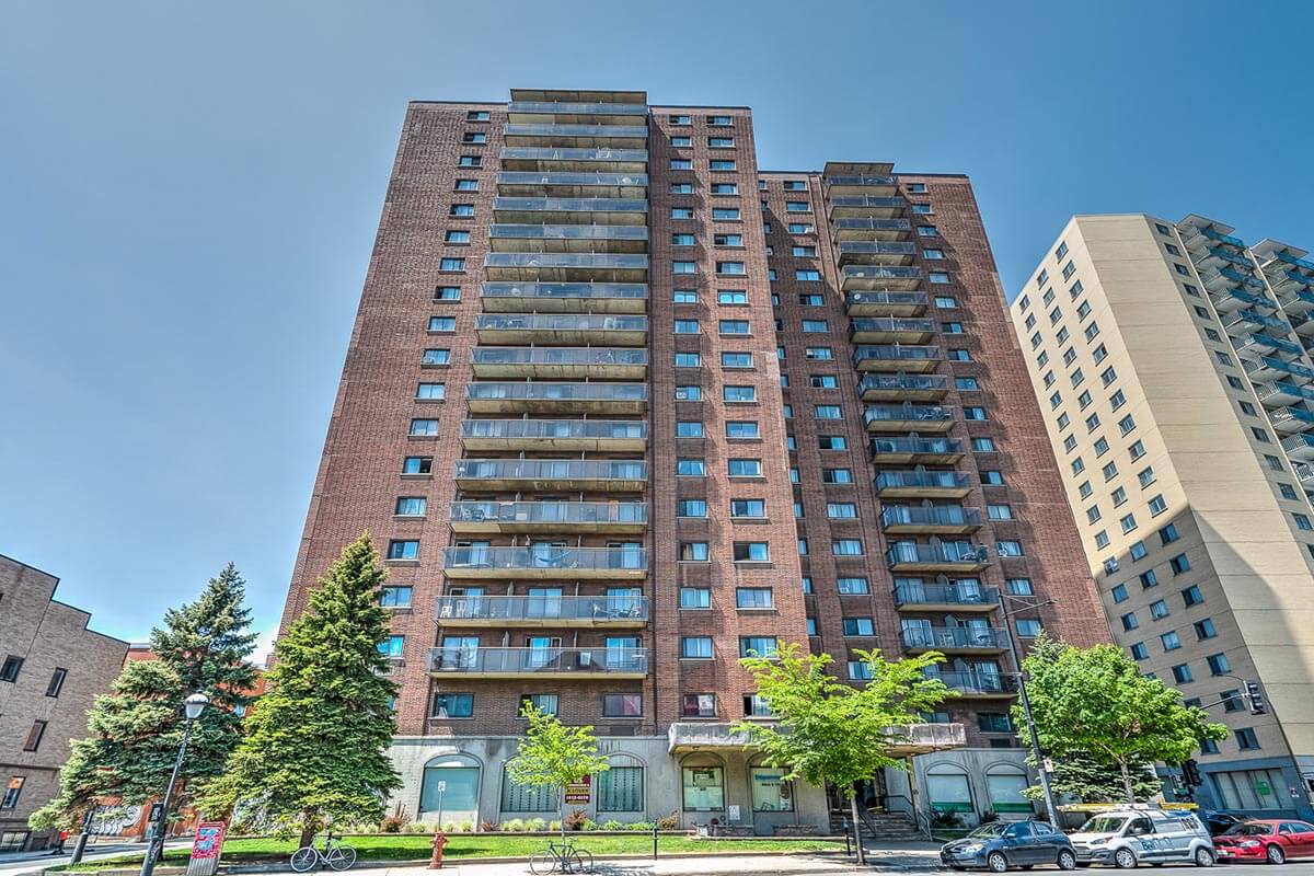 2 bedroom Apartments for rent in Montreal (Downtown) at Tadoussac - Photo 01 - RentersPages – L416307