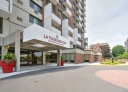 1 bedroom Apartments for rent in Cote-St-Luc at Red Top Tower Apartments - Photo 01 - RentersPages – L415057