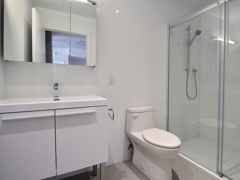3 bedroom Apartments for rent in Montreal (Downtown) at Le Saint M2 - Photo 01 - RentersPages – L295574