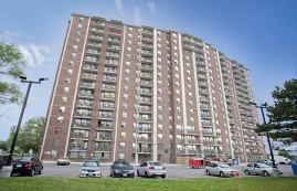 1 bedroom Apartments for rent in Scarborough at Scarborough Golf - Photo 01 - RentersPages – L417225