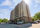 2 bedroom Apartments for rent in Sarnia at Pontiac Court – Highrise - Photo 01 - RentersPages – L414835