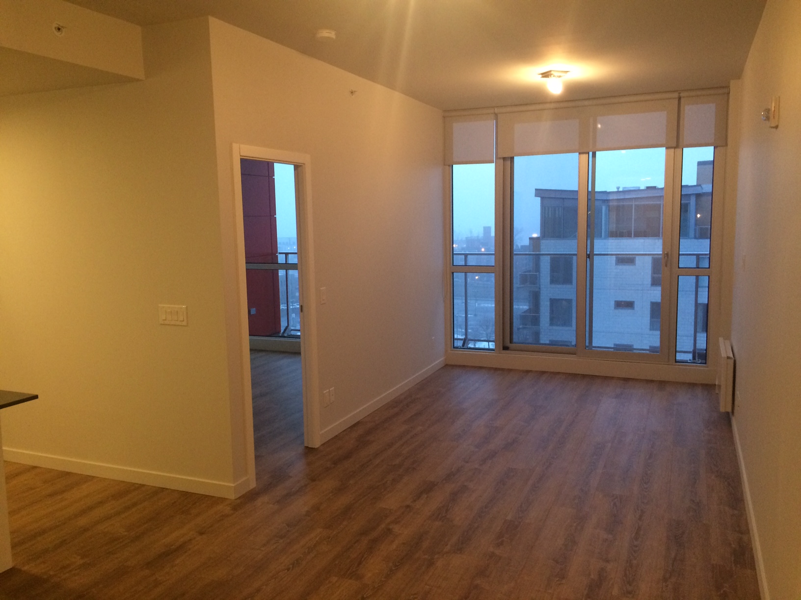 furnished 1 bedroom Apartments for rent in Montreal (Downtown) at Le Rubic - Photo 03 - RentersPages – L198455