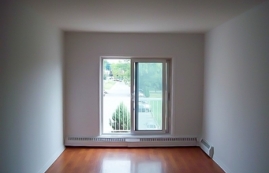 1 bedroom Apartments for rent in Laval at Le Domaine St-Martin - Photo 01 - RentersPages – L9183