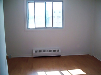 1 bedroom Apartments for rent in Laval at Le Domaine St-Martin - Photo 09 - RentersPages – L9183